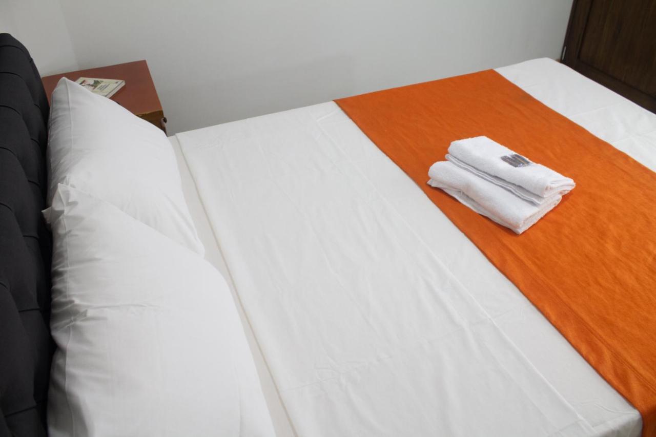 Hotel Picasso 70 麦德林 外观 照片
