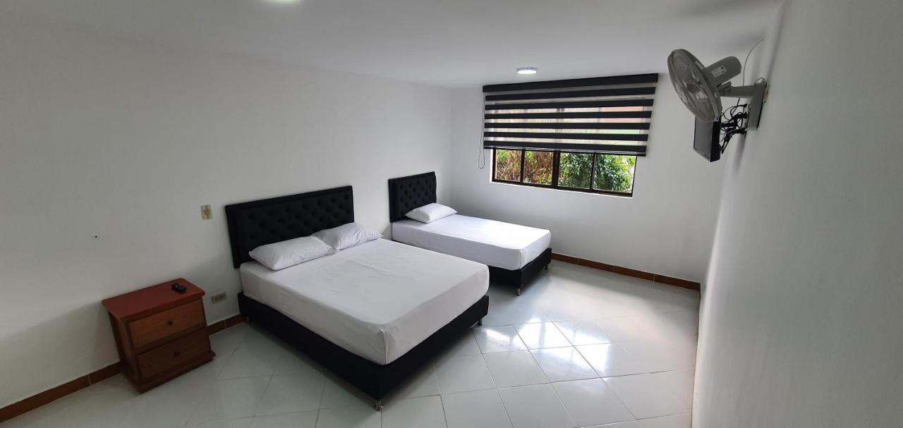 Hotel Picasso 70 麦德林 外观 照片